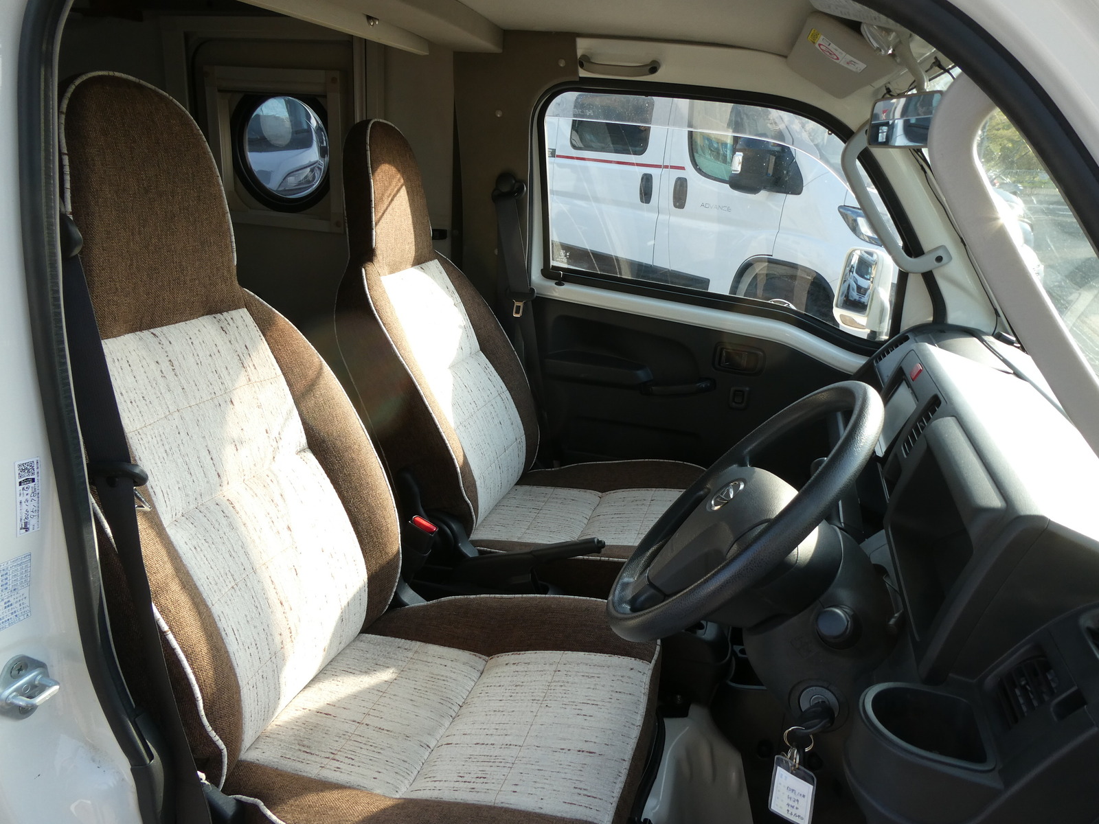 キャンピングカー 軽キャンパー 東和ﾓｰﾀｰｽ　ｲﾝﾃﾞｨ108　ﾎﾟｯﾌﾟｱｯﾌﾟ　ｿｰﾗｰﾊﾟﾈﾙ