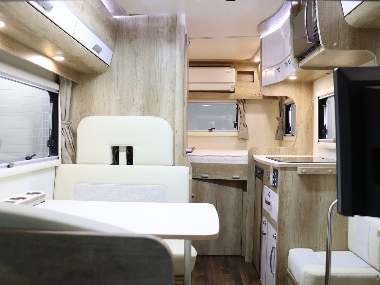 キャンピングカー キャブコン ｶﾑﾛｰﾄﾞ ﾅｯﾂ ｸﾚｱ5.3Xﾊｲﾊﾟｰｴﾎﾞ 4WD