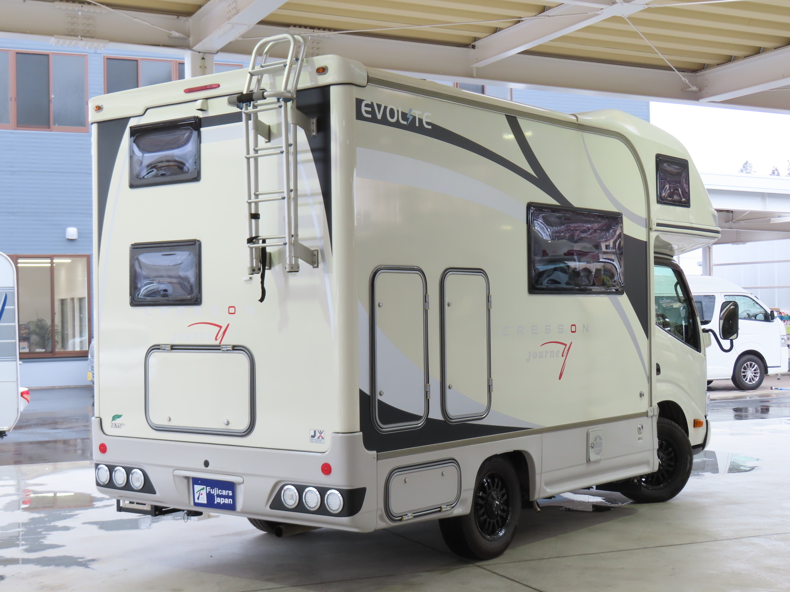 キャンピングカー キャブコン ｶﾑﾛｰﾄﾞ ﾅｯﾂRV ｸﾚｿﾝｼﾞｬｰﾆｰ　軽油