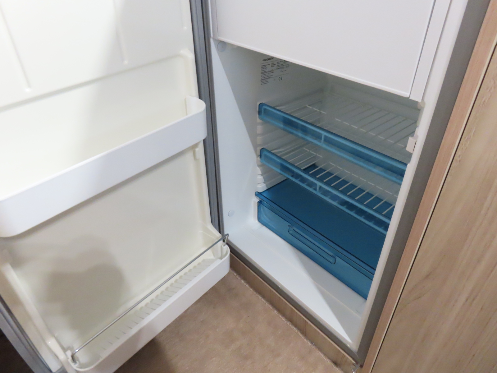 キャンピングカー キャブコン ｶﾑﾛｰﾄﾞ ﾅｯﾂRV ｸﾚｿﾝｼﾞｬｰﾆｰ　軽油