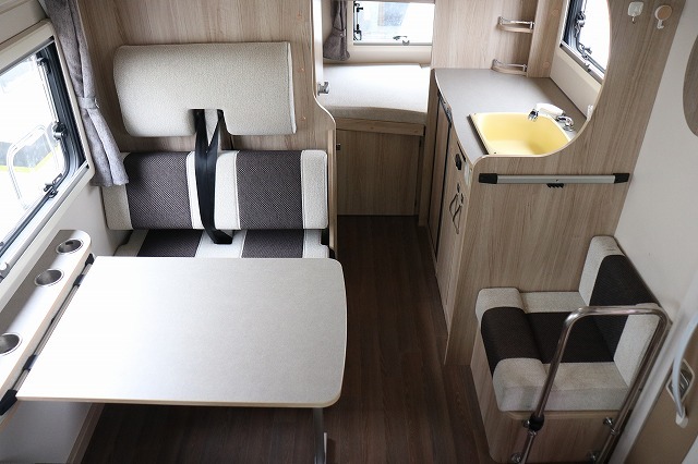 キャンピングカー キャブコン ｶﾑﾛｰﾄﾞﾅｯﾂ ｸﾚｿﾝｼﾞｬｰﾆｰWｴﾎﾞﾗｲﾄ4WD