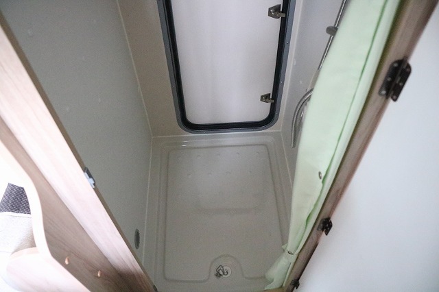 キャンピングカー キャブコン ｶﾑﾛｰﾄﾞﾅｯﾂ ｸﾚｿﾝｼﾞｬｰﾆｰWｴﾎﾞﾗｲﾄ4WD