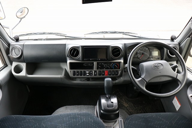 キャンピングカー キャブコン ｶﾑﾛｰﾄﾞﾅｯﾂ ｸﾚｿﾝｼﾞｬｰﾆｰWｴﾎﾞﾗｲﾄ4WD