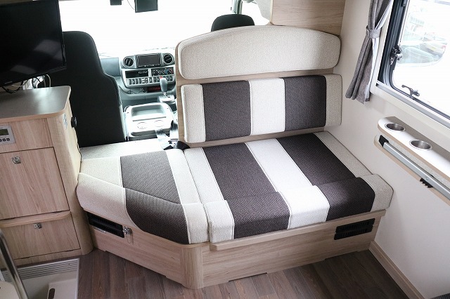 キャンピングカー キャブコン ｶﾑﾛｰﾄﾞﾅｯﾂ ｸﾚｿﾝｼﾞｬｰﾆｰWｴﾎﾞﾗｲﾄ4WD