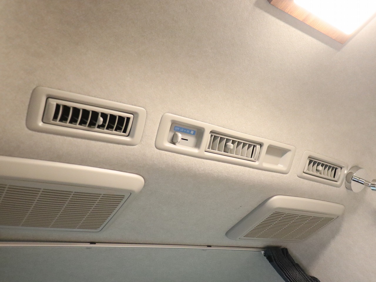 キャンピングカー バンコン ﾊｲｴｰｽ ﾌﾚｯｸｽ ﾓﾋﾞｰﾃﾞｨｯｸNH#02 4WD