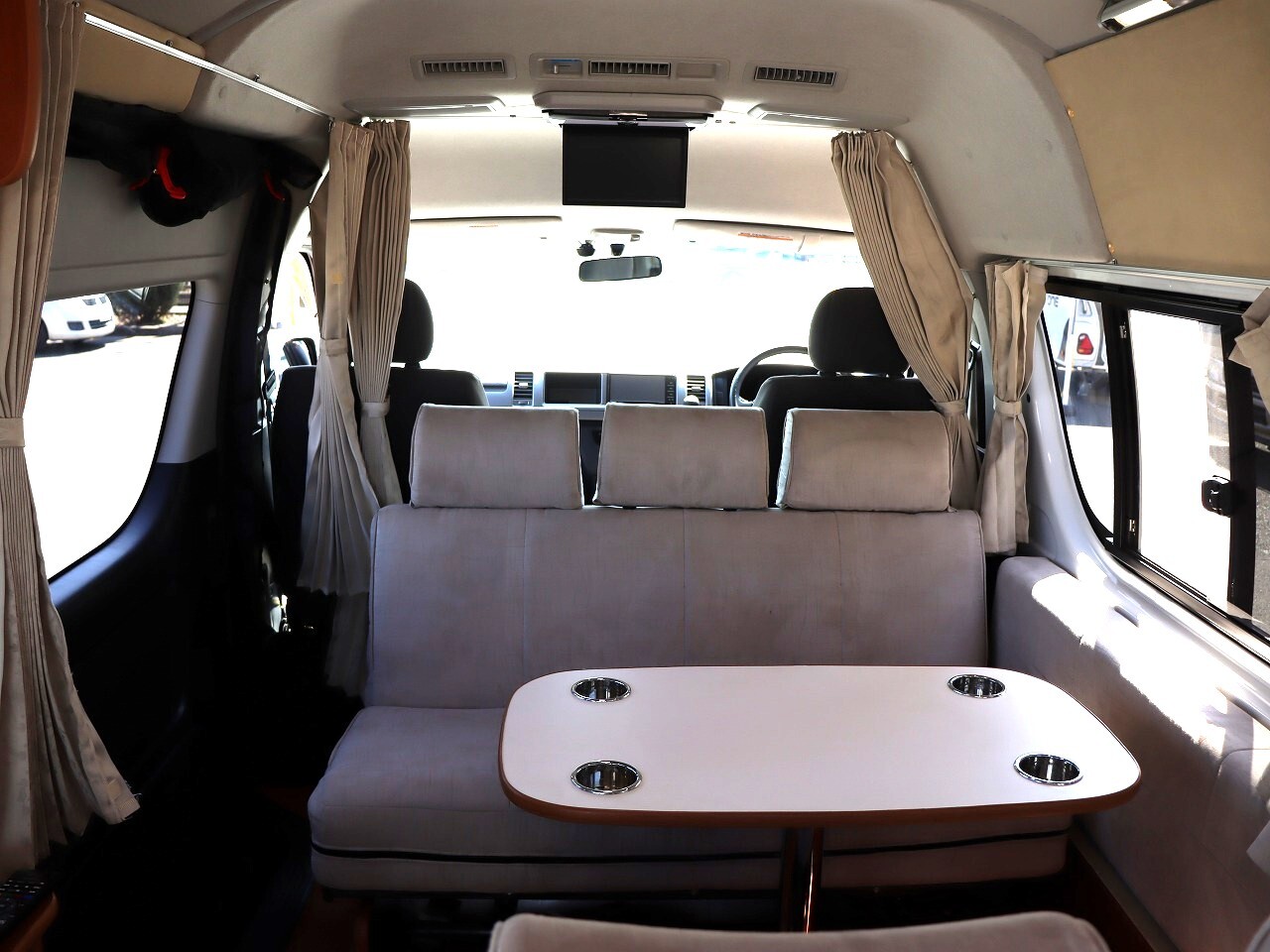 キャンピングカー バンコン ﾊｲｴｰｽ ｵﾘｼﾞﾅﾙｷｬﾝﾊﾟｰ FF･TV