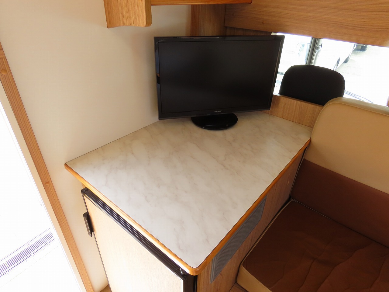 キャンピングカー キャブコン ﾋﾞｰｶﾑ NTB ｸﾚｽﾃｯﾄﾞｱｲﾋﾞｽ 家庭用ｴｱｺﾝ