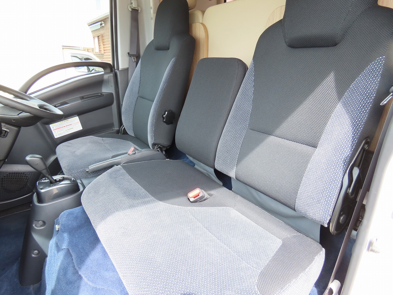 キャンピングカー キャブコン ﾋﾞｰｶﾑ NTB ｸﾚｽﾃｯﾄﾞｱｲﾋﾞｽ 家庭用ｴｱｺﾝ