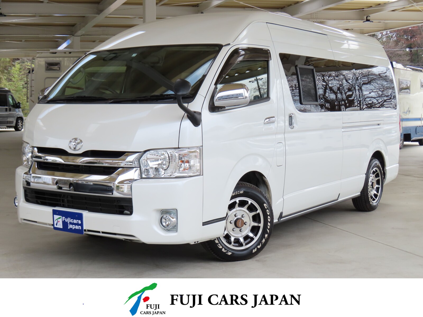 キャンピングカー バンコン ハイエース OMC 銀河　リチウム FFヒーター