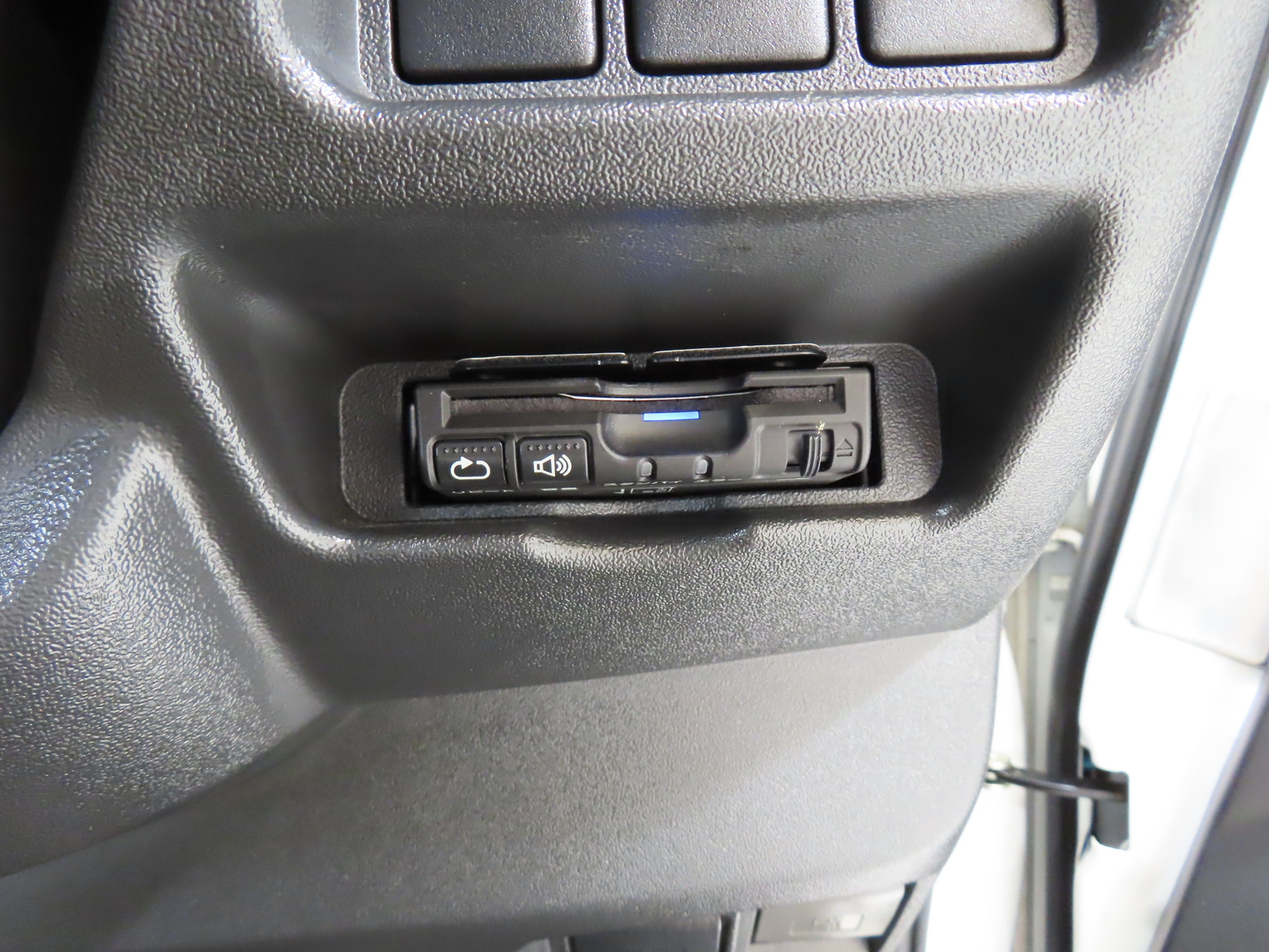 キャンピングカー バンコン ﾊｲｴｰｽ OMC 銀河　ﾘﾁｳﾑ FFﾋｰﾀｰ