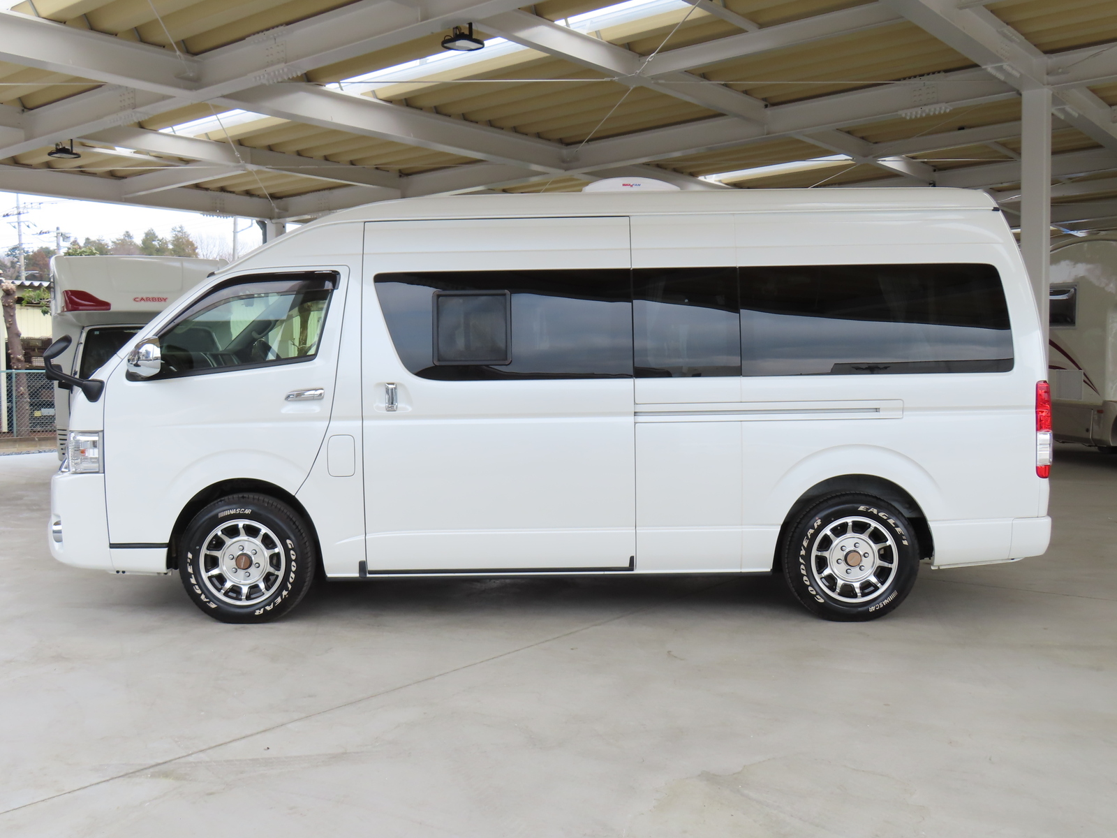 キャンピングカー バンコン ﾊｲｴｰｽ OMC 銀河　ﾘﾁｳﾑ FFﾋｰﾀｰ