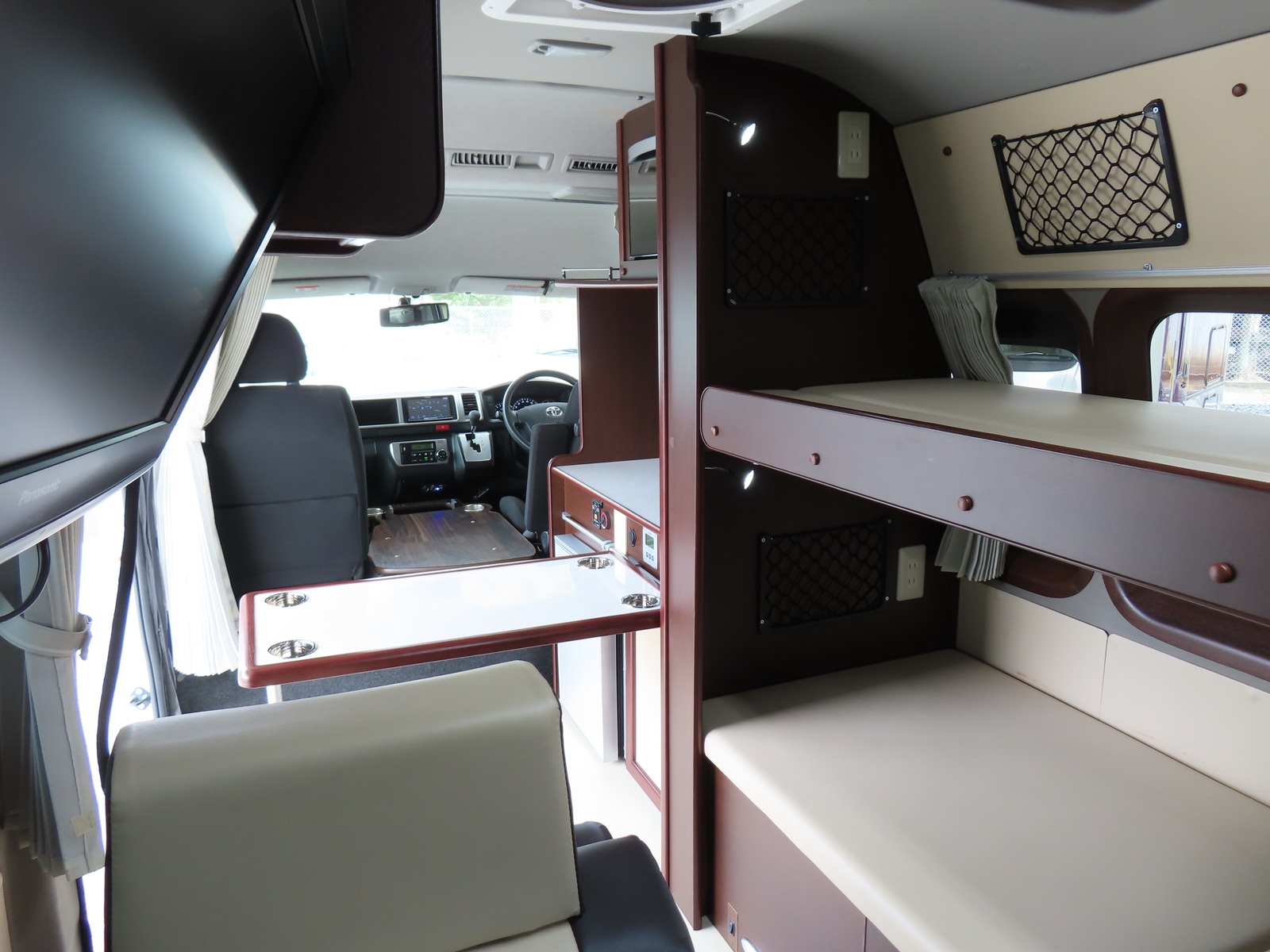 キャンピングカー バンコン ﾊｲｴｰｽ OMC 銀河　ﾘﾁｳﾑ FFﾋｰﾀｰ