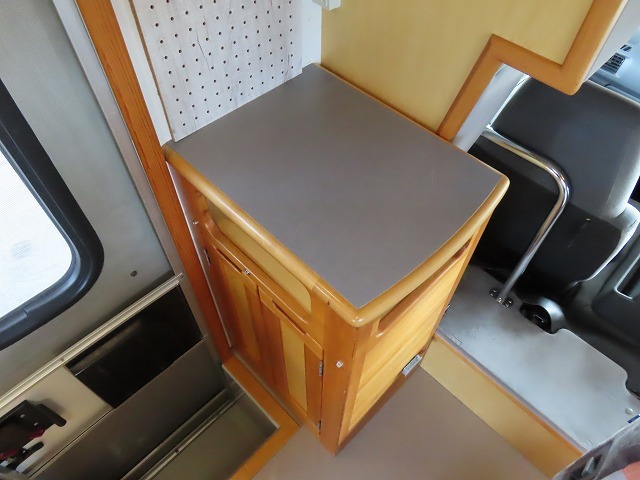 キャンピングカー キャブコン ﾎﾞﾝｺﾞ AtoZ ｱﾐﾃｨ 家庭用ｴｱｺﾝ