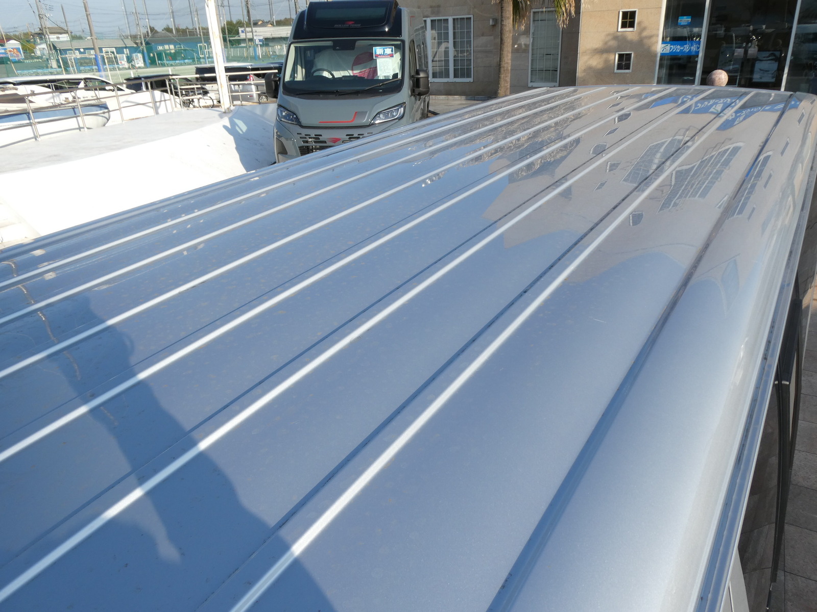 キャンピングカー バンコン ﾄｲﾌｧｸﾄﾘｰ　ﾄｲｽﾞﾎﾞｯｸｽ　Bｶﾒﾗ　ﾐﾗｰ型ﾄﾞﾗﾚｺ