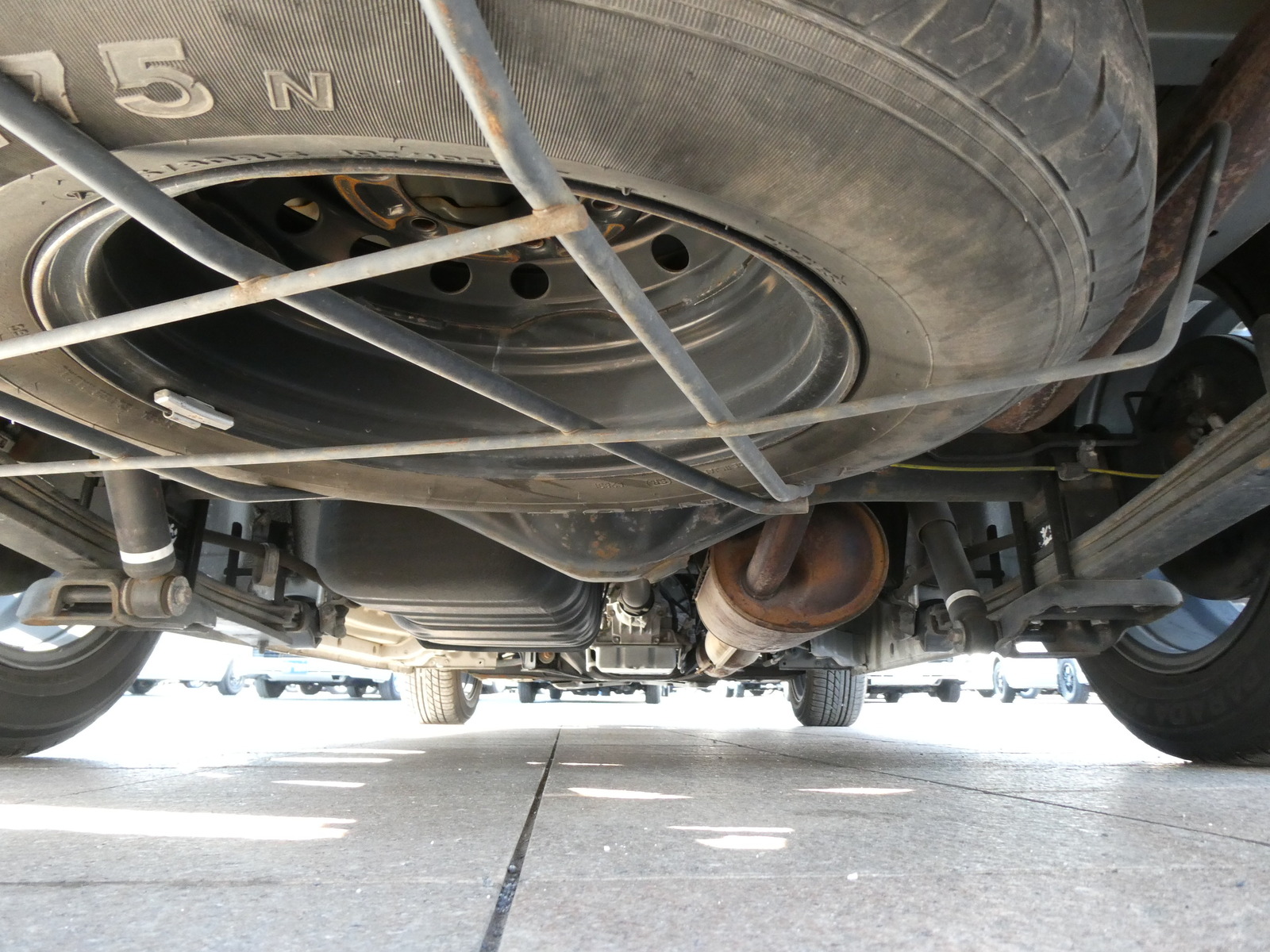 キャンピングカー バンコン ﾄｲﾌｧｸﾄﾘｰ　ﾄｲｽﾞﾎﾞｯｸｽ　Bｶﾒﾗ　ﾐﾗｰ型ﾄﾞﾗﾚｺ