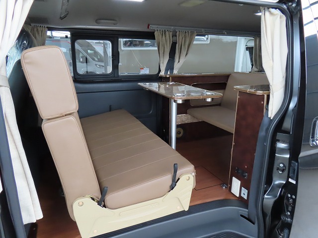 キャンピングカー バンコン ﾊｲｴｰｽ ﾊﾞﾝﾚﾎﾞVR470 ﾀｲﾌﾟ1 FFﾋｰﾀｰ