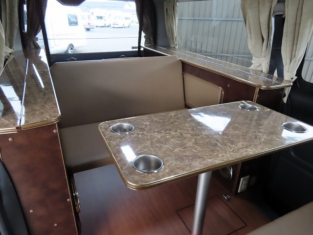 キャンピングカー バンコン ﾊｲｴｰｽ ﾊﾞﾝﾚﾎﾞVR470 ﾀｲﾌﾟ1 FFﾋｰﾀｰ