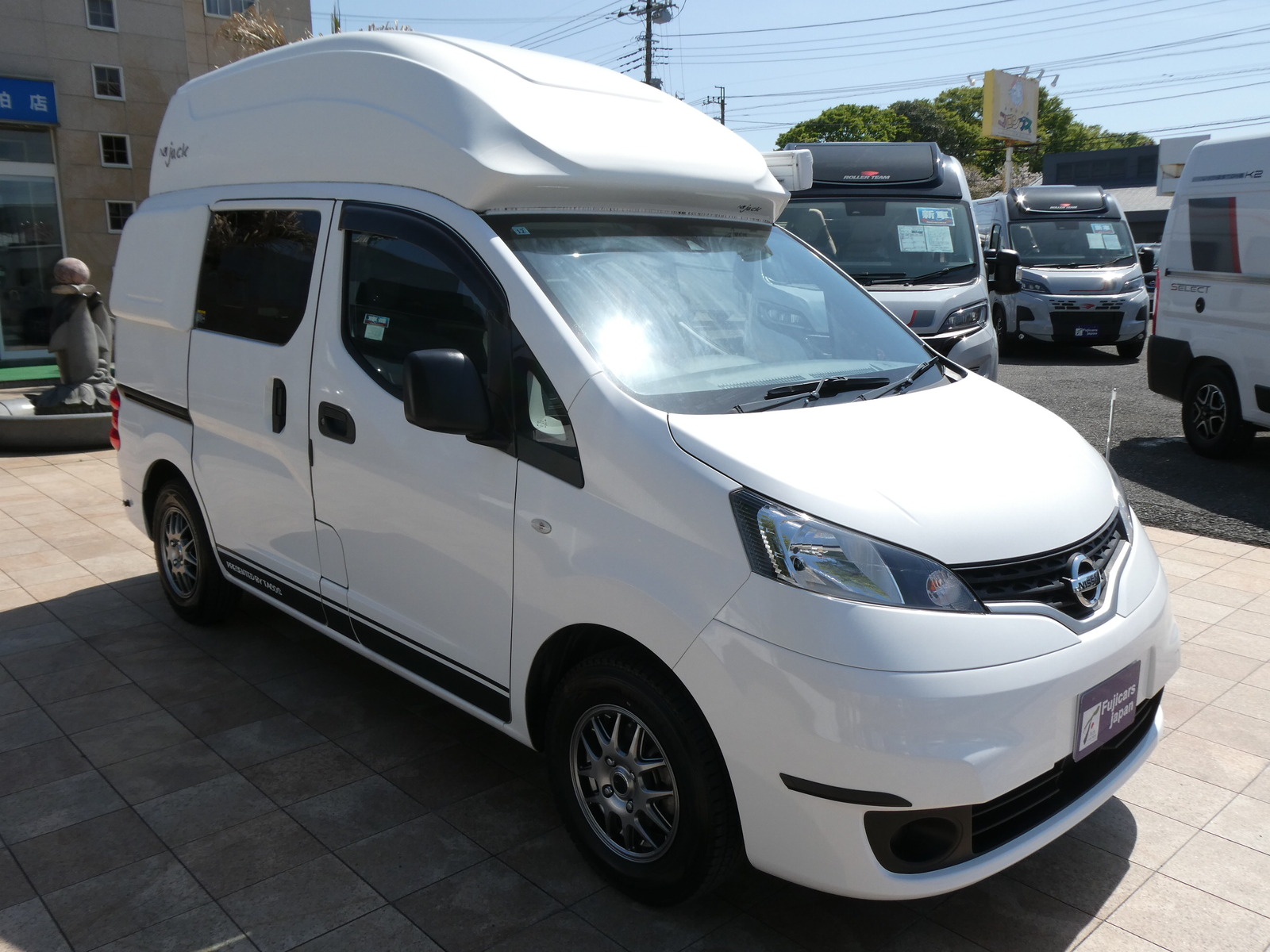 キャンピングカー バンコン ﾀｺｽ　ｼﾞｬｯｸ　FF新品取り付け済み