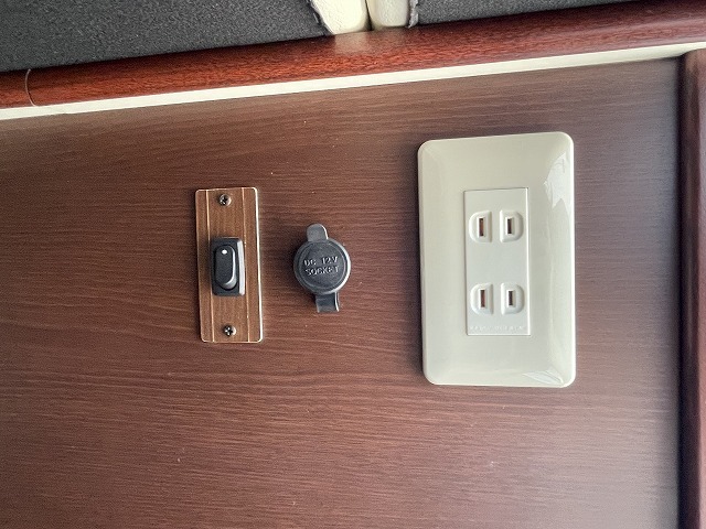 キャンピングカー バンコン ﾊｲｴｰｽ OMC ｶｰｺﾞﾌﾟﾗｽ FFﾋｰﾀｰ