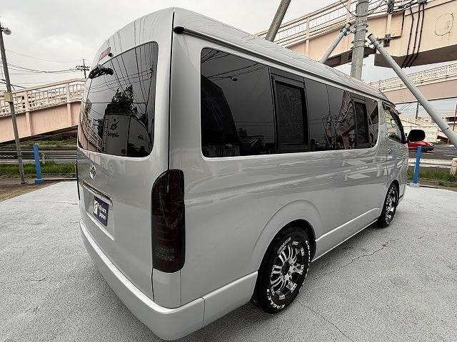 キャンピングカー バンコン ﾊｲｴｰｽ かｰいんてりあ高橋 ﾘﾗｯｸｽﾜｺﾞﾝ