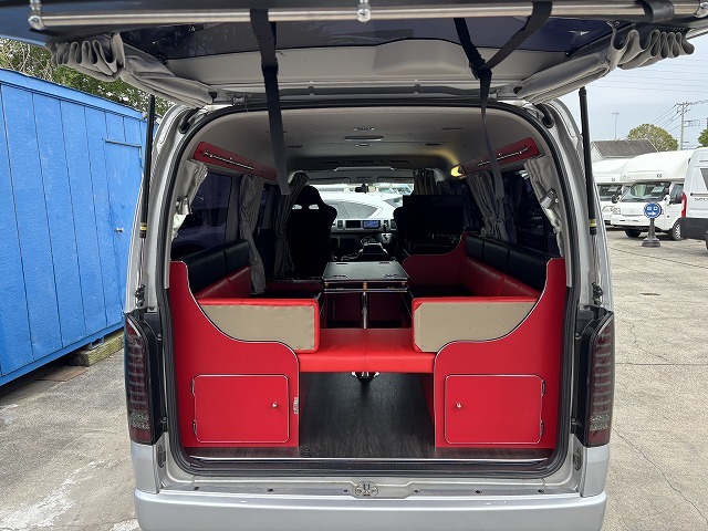 キャンピングカー バンコン ﾊｲｴｰｽ かｰいんてりあ高橋 ﾘﾗｯｸｽﾜｺﾞﾝ