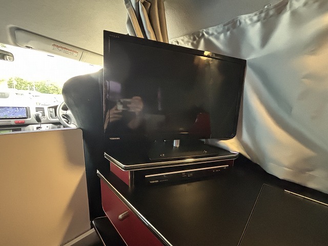 キャンピングカー バンコン ﾊｲｴｰｽ かｰいんてりあ高橋 ﾘﾗｯｸｽﾜｺﾞﾝ