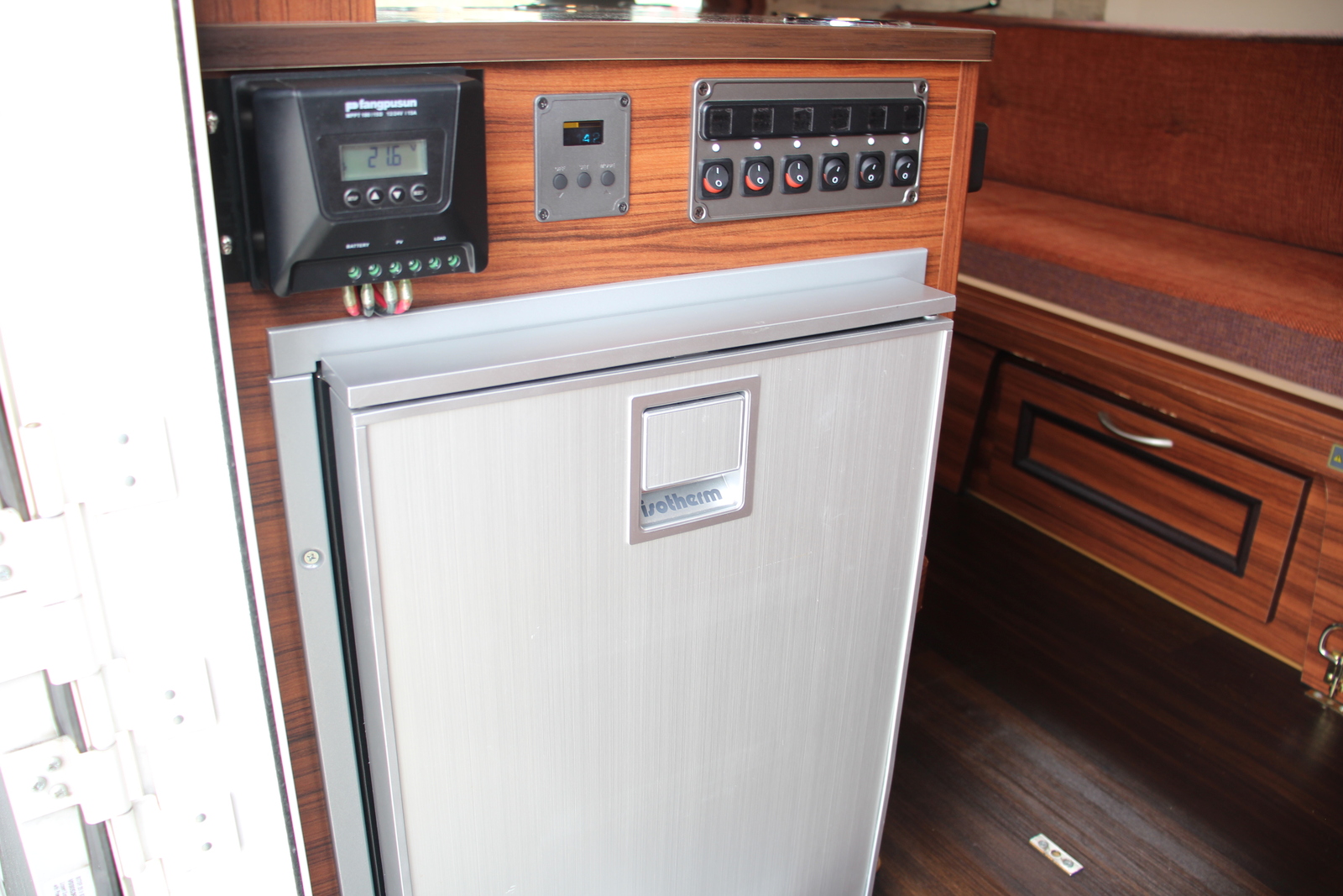 キャンピングカー キャブコン ﾀｳﾝｴｰｽ ﾐｽﾃｨｯｸ ﾚｼﾞｽﾄﾛｱｳﾙ