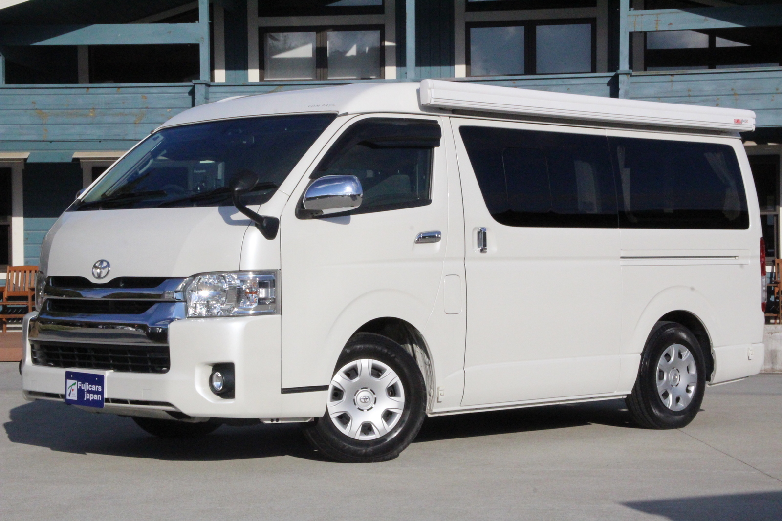 キャンピングカー バンコン ﾊｲｴｰｽ ﾎﾜｲﾄﾊｳｽ ｺﾝﾊﾟｽﾌﾟﾛ FFﾋｰﾀｰ