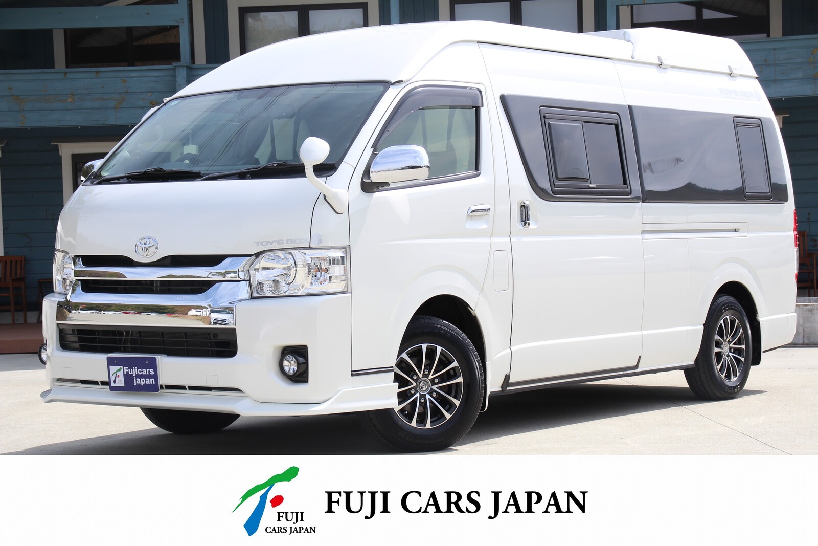 キャンピングカー バンコン ハイエース トイズボックス540グランデ 4WD