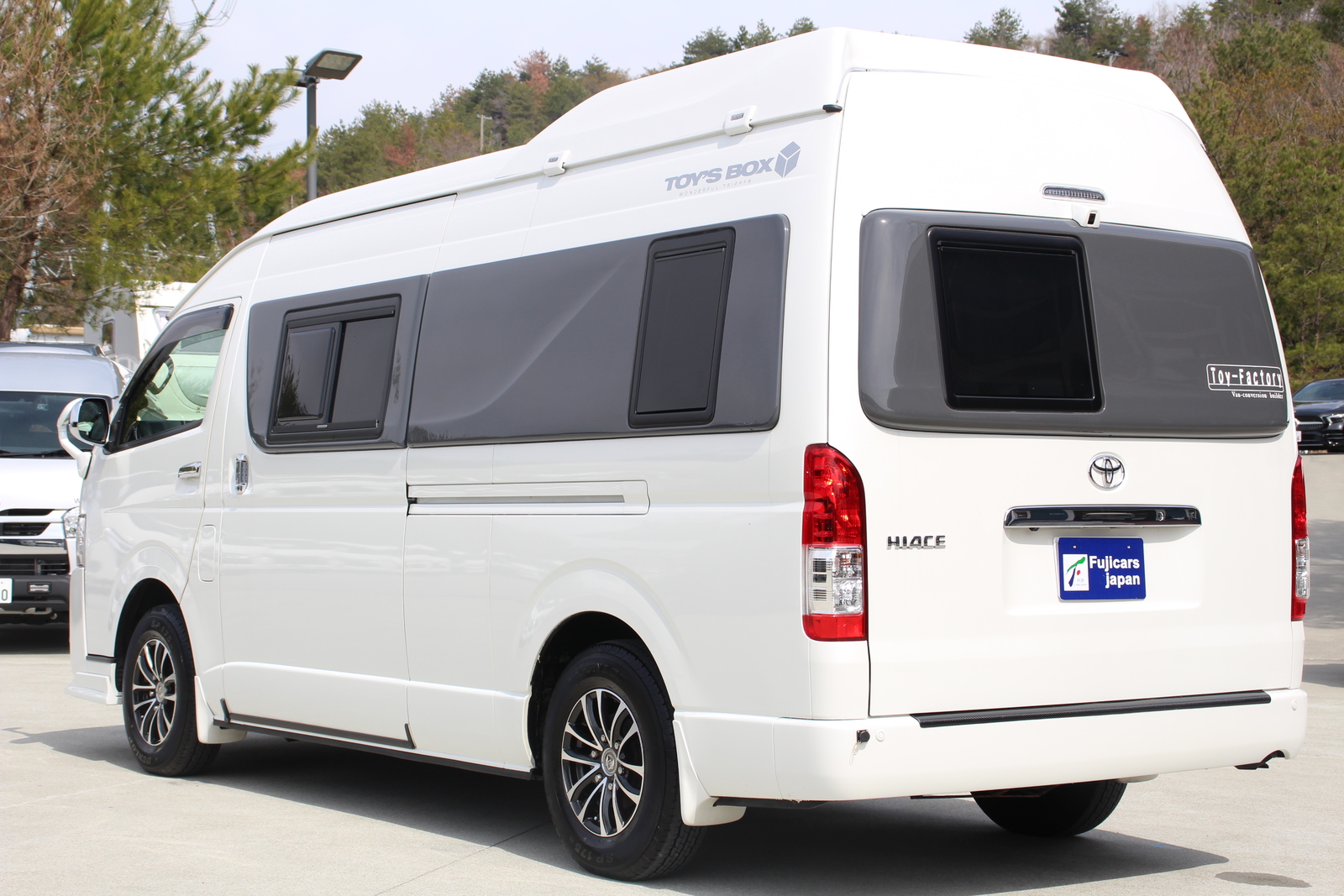 キャンピングカー バンコン ﾊｲｴｰｽ ﾄｲｽﾞﾎﾞｯｸｽ540ｸﾞﾗﾝﾃﾞ 4WD