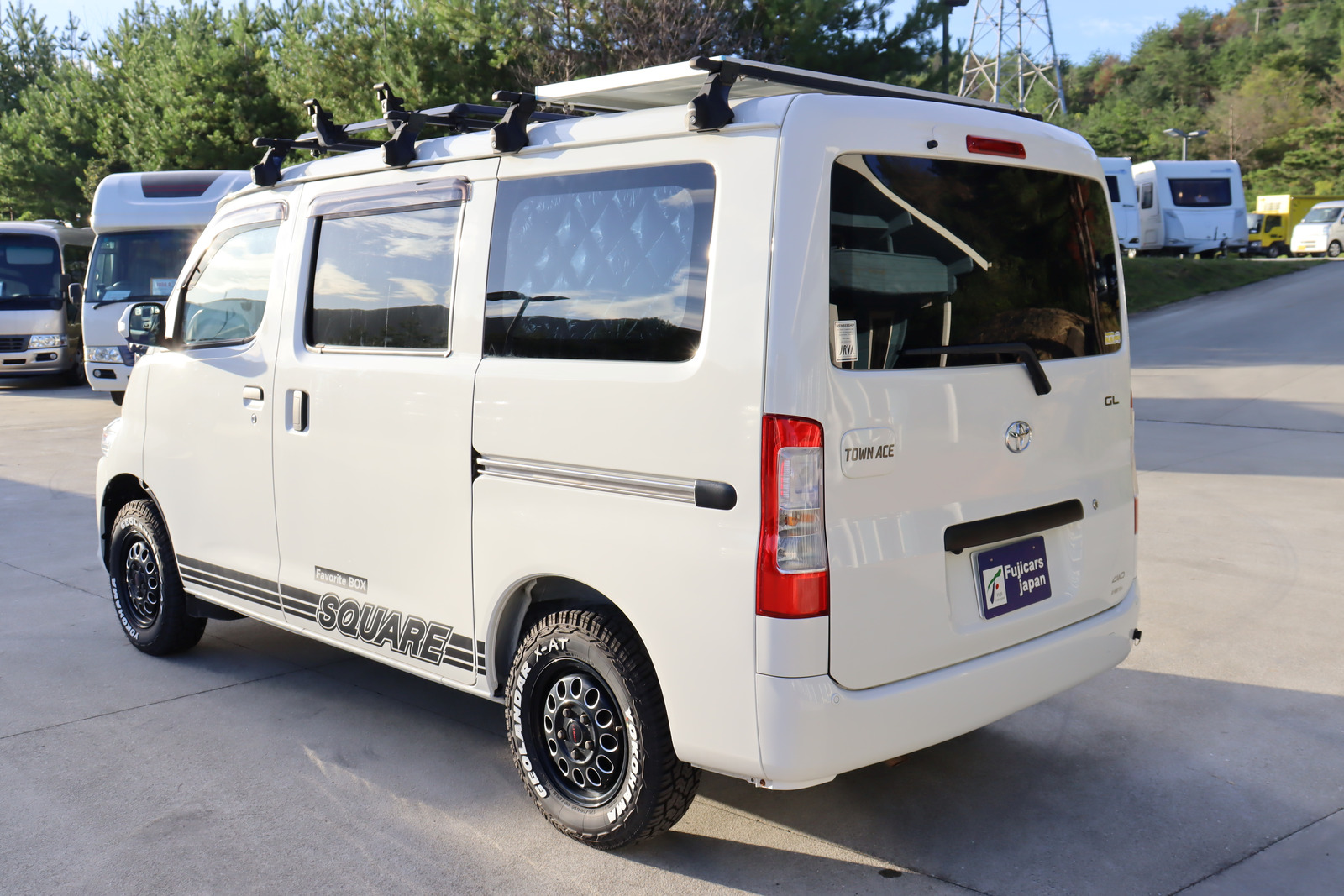 キャンピングカー バンコン ﾀｳﾝｴｰｽ ﾊﾟﾊﾟﾋﾞﾙﾄﾞ F-BOXｽｸｴｱ 4WD