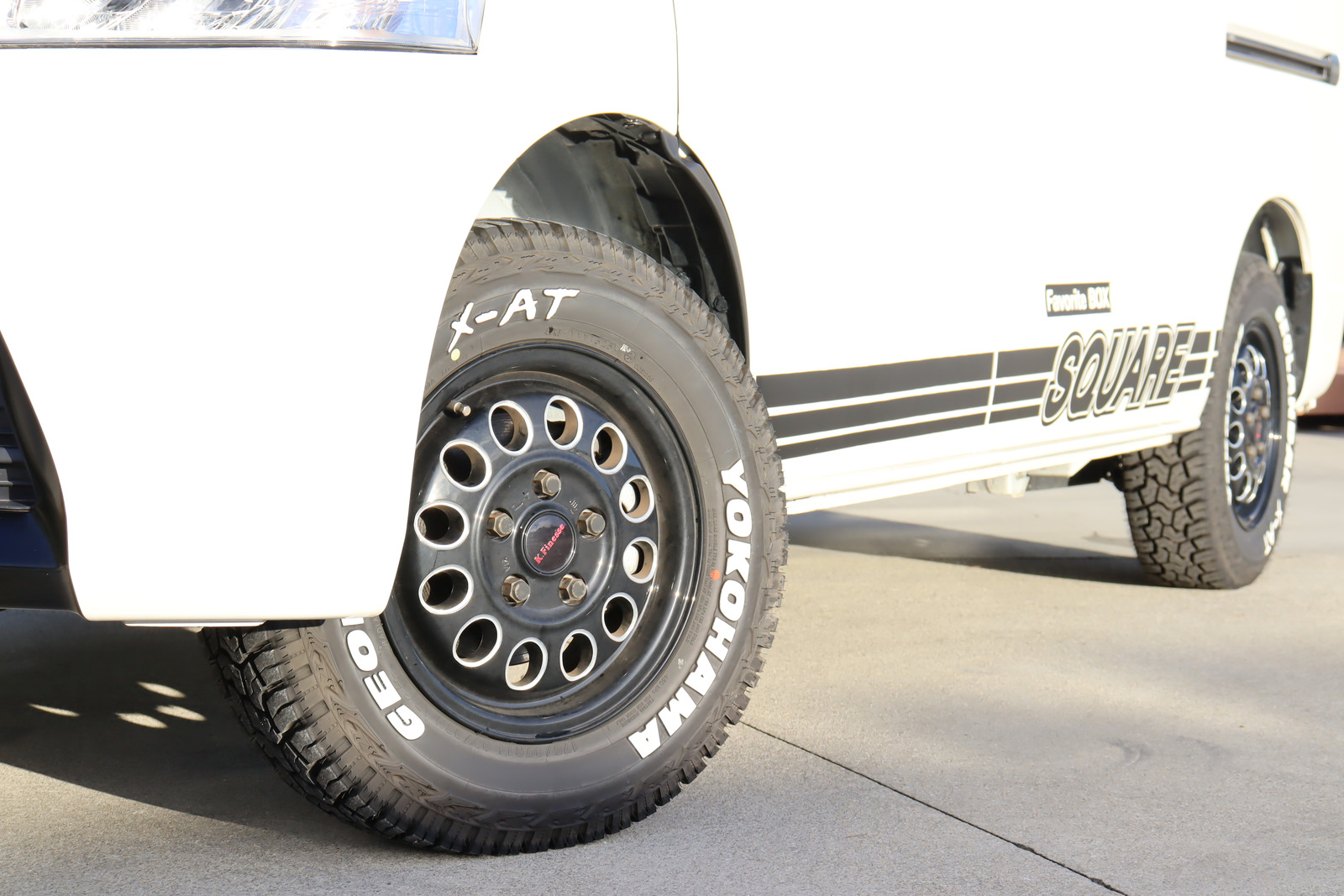 キャンピングカー バンコン ﾀｳﾝｴｰｽ ﾊﾟﾊﾟﾋﾞﾙﾄﾞ F-BOXｽｸｴｱ 4WD