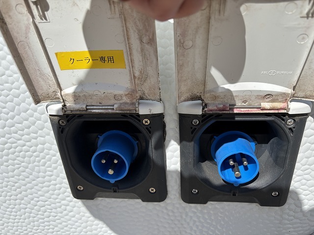 キャンピングカー トレーラー ｴﾒﾛｰﾄﾞ406 Vｴﾃﾞｨｼｮﾝ