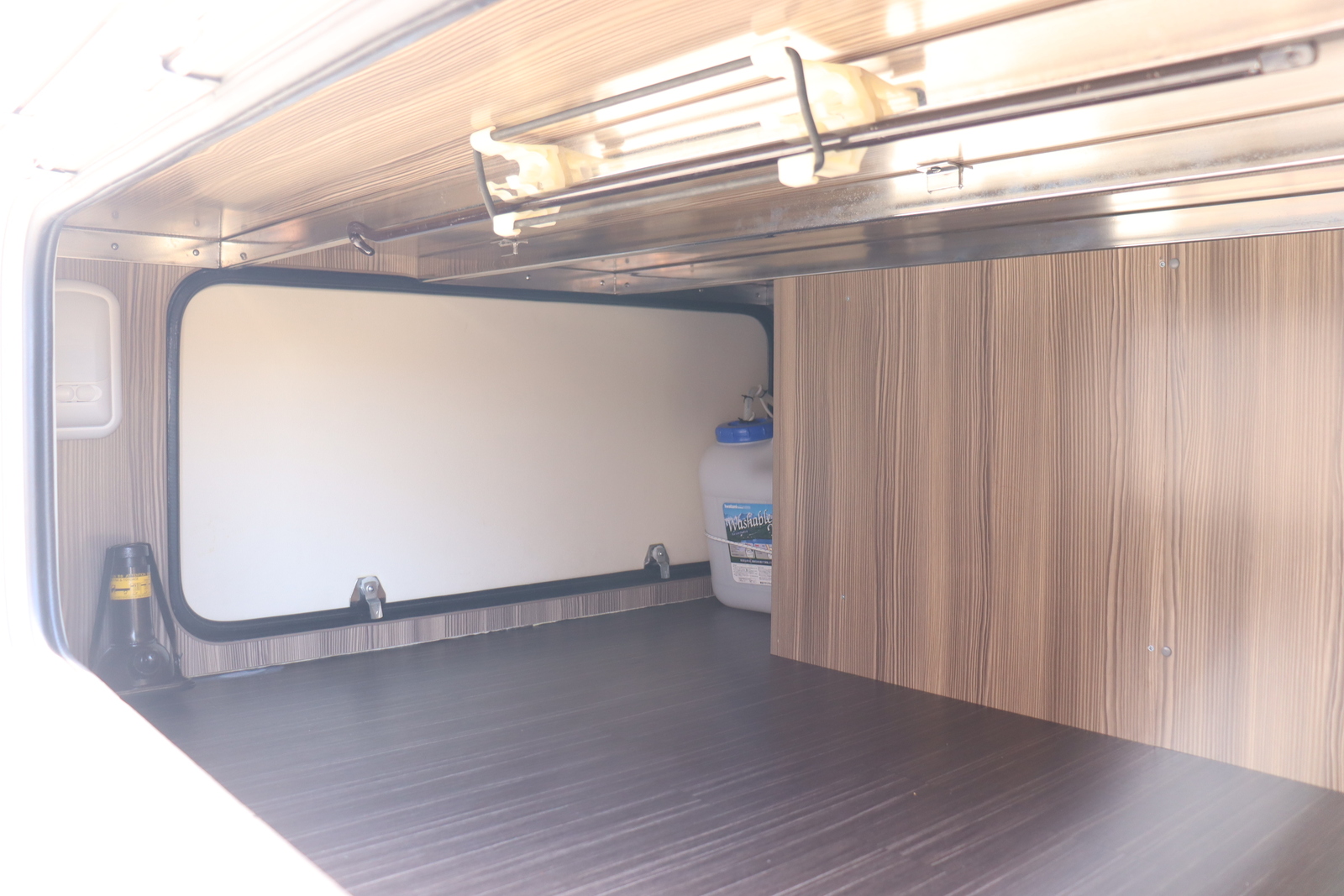 キャンピングカー キャブコン ｶﾑﾛｰﾄﾞ ﾊﾞﾝﾃｯｸｼﾞﾙﾉｰﾌﾞﾙ 家ｴｱｺﾝ4WD