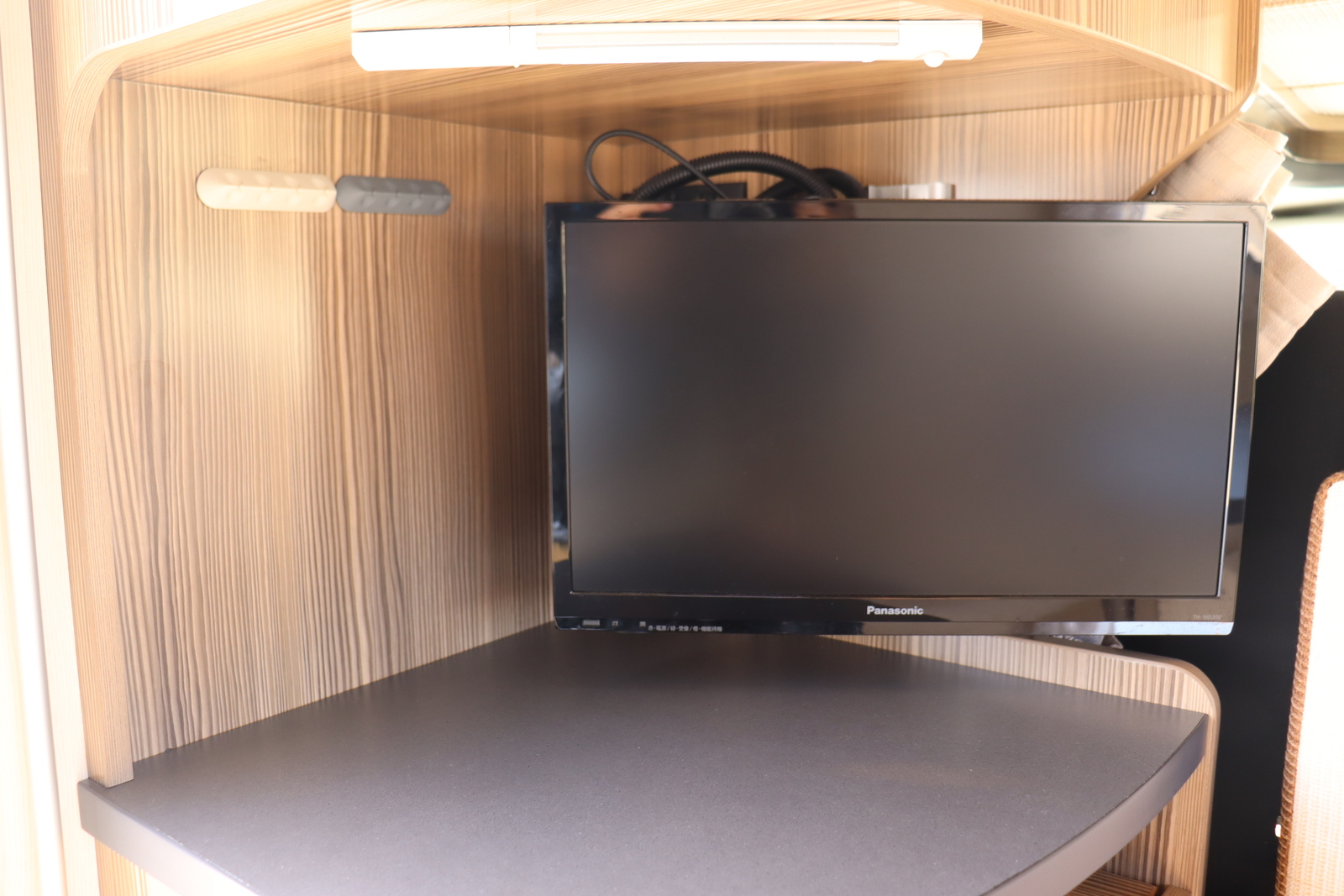 キャンピングカー キャブコン ｶﾑﾛｰﾄﾞ ﾊﾞﾝﾃｯｸｼﾞﾙﾉｰﾌﾞﾙ 家ｴｱｺﾝ4WD