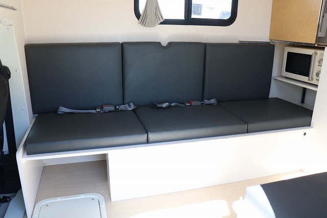 キャンピングカー 軽キャンパー NT100ｸﾘｯﾊﾟｰ ﾏｯｸﾚｰ ﾃﾞｨｱﾗJr. 4WD