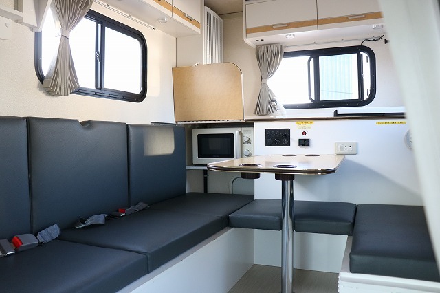 キャンピングカー 軽キャンパー NT100ｸﾘｯﾊﾟｰ ﾏｯｸﾚｰ ﾃﾞｨｱﾗJr. 4WD