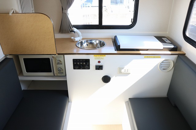 キャンピングカー 軽キャンパー NT100ｸﾘｯﾊﾟｰ ﾏｯｸﾚｰ ﾃﾞｨｱﾗJr. 4WD