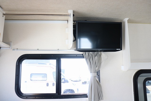 キャンピングカー 軽キャンパー NT100ｸﾘｯﾊﾟｰ ﾏｯｸﾚｰ ﾃﾞｨｱﾗJr. 4WD