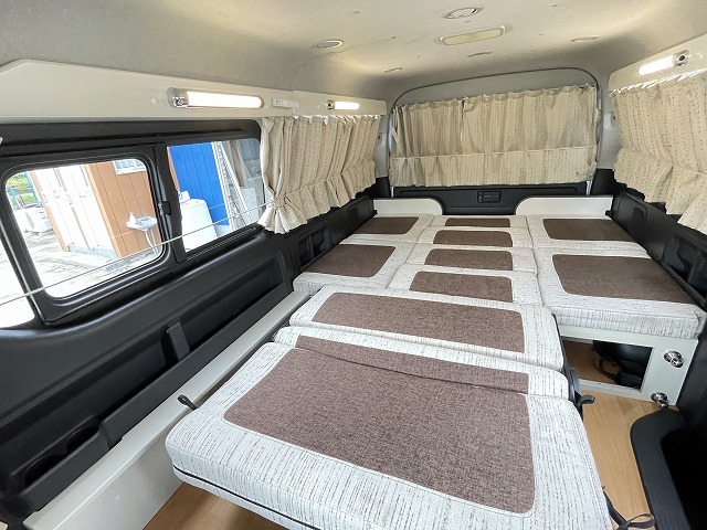 キャンピングカー バンコン ﾊｲｴｰｽ ﾅｯﾂRV ﾄﾗｲｱﾙ ﾀｲﾌﾟA 天吊ﾓﾆﾀｰ