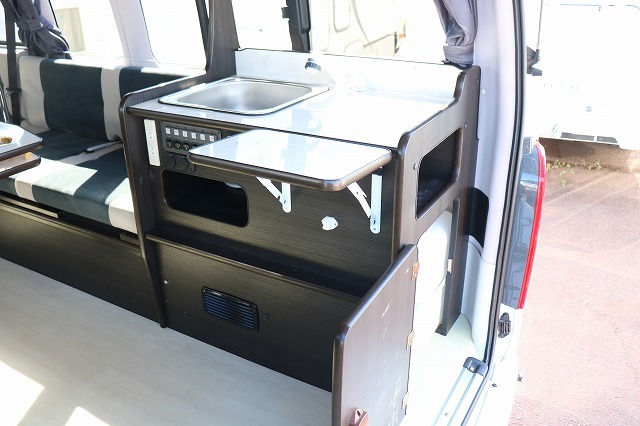 キャンピングカー バンコン ﾊｲｴｰｽ ﾄﾞﾘｰﾑｴｰﾃｨ ｳｫｰｸ 4WD