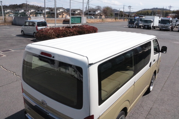 キャンピングカー バンコン ﾊｲｴｰｽ ｷｬﾙｽﾞﾓｰﾀｰ ｶﾘｶ ﾘﾄﾘｰﾄ 4WD 
