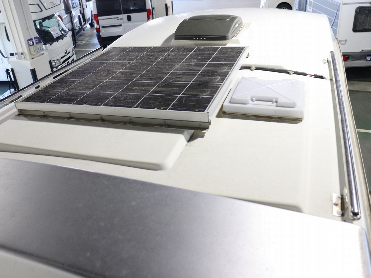 キャンピングカー キャブコン ｶﾑﾛｰﾄﾞ ﾊﾞﾝﾃｯｸ ｼﾞﾙ520 4WD