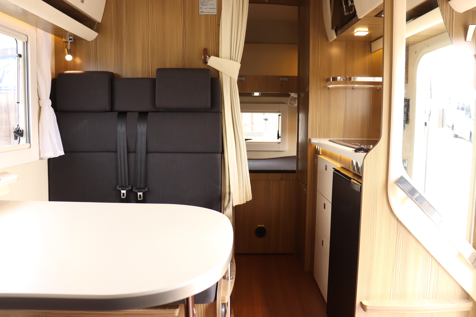 キャンピングカー キャブコン ｶﾑﾛｰﾄﾞ ﾊﾞﾝﾃｯｸｼﾞﾙ520 家庭用ｴｱｺﾝ4WD