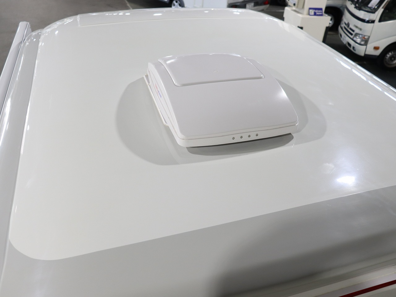 キャンピングカー トレーラー ﾀｺｽ　ﾐﾐｰ310　FF　家庭用AC　牽引免許不要