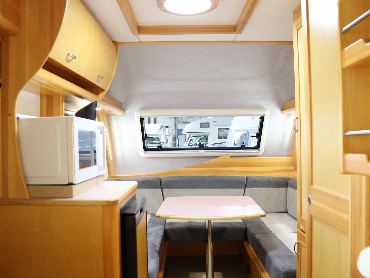 キャンピングカー トレーラー ﾀｺｽ　ﾐﾐｰ310　FF　家庭用AC　牽引免許不要