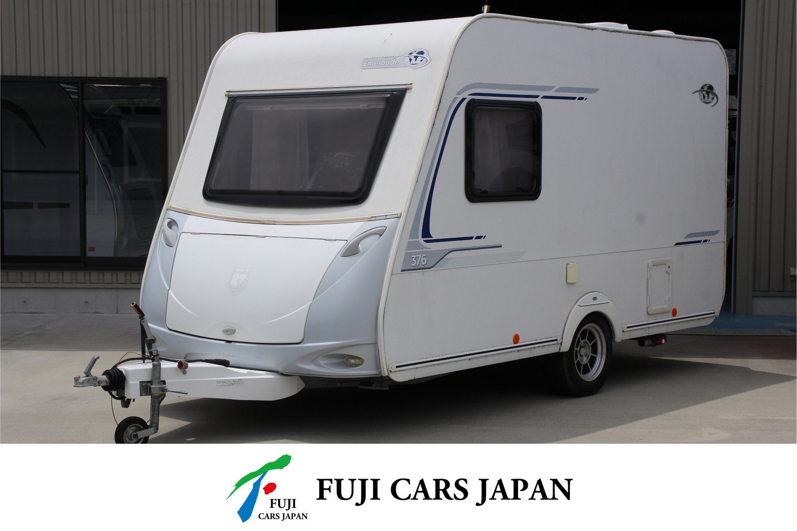 キャンピングカー トレーラー トリガノ エメロード376