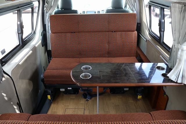 キャンピングカー バンコン ﾊｲｴｰｽ ﾋﾞｰｸﾙ ｸｯﾁｪｯﾀﾌｧﾐｰﾕ 4WD