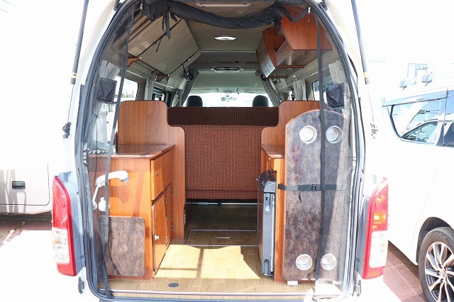 キャンピングカー バンコン ﾊｲｴｰｽ ﾋﾞｰｸﾙ ｸｯﾁｪｯﾀﾌｧﾐｰﾕ 4WD