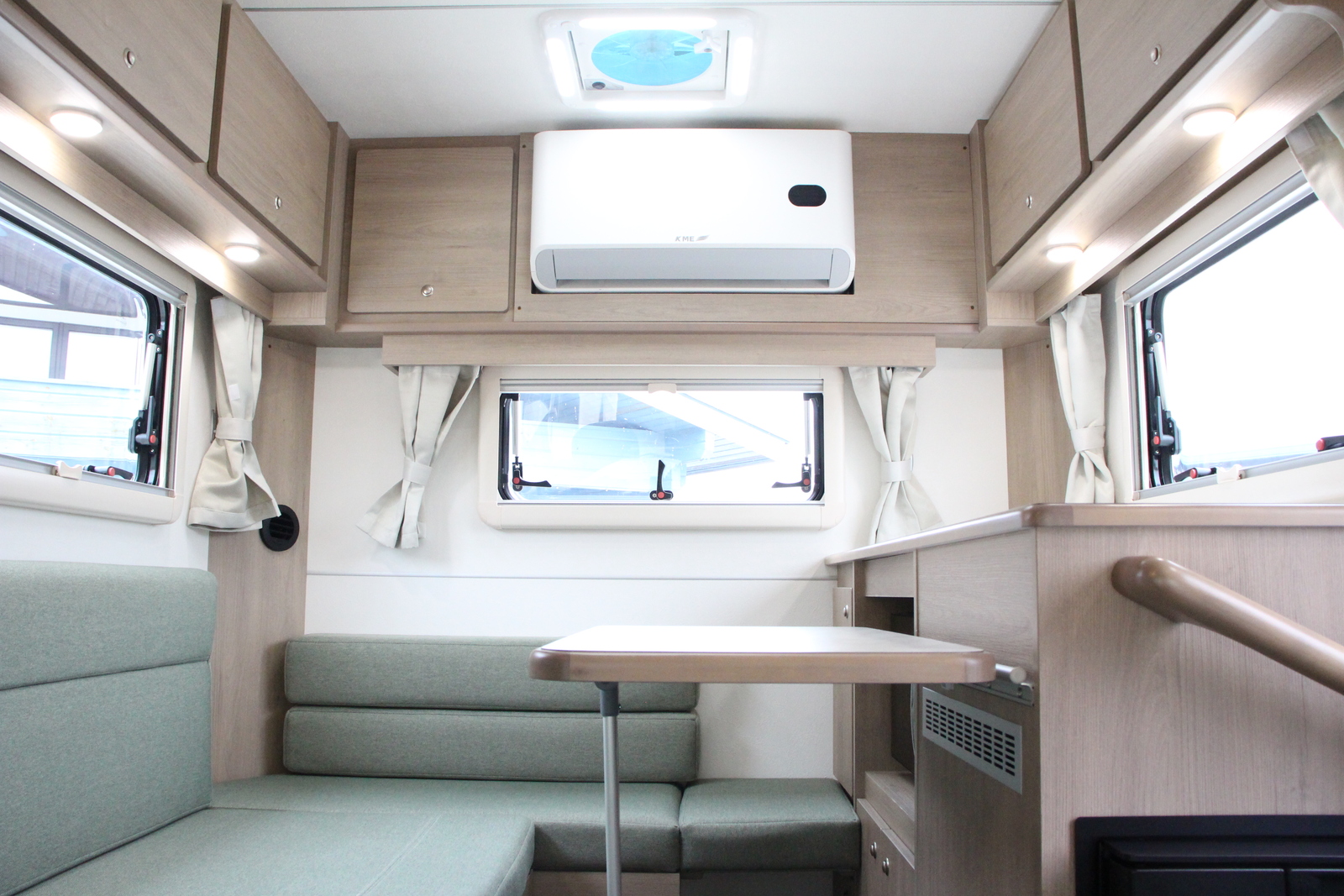 キャンピングカー 軽キャンパー ｽｸﾗﾑ AtoZ ACE-C 4WD